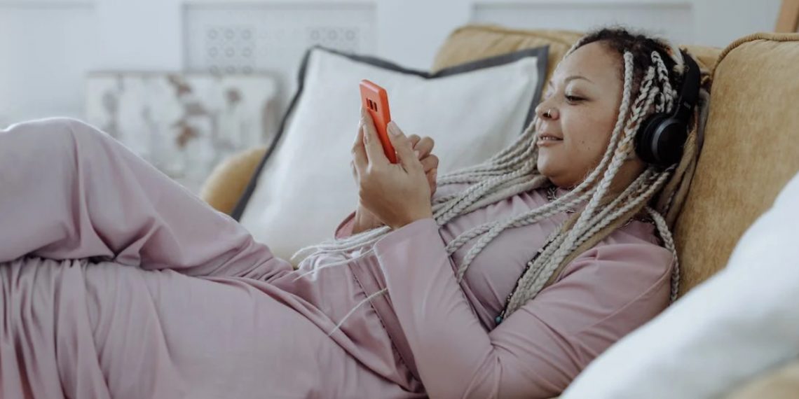 Apple Music vs. Spotify: En İyi Hangisi?