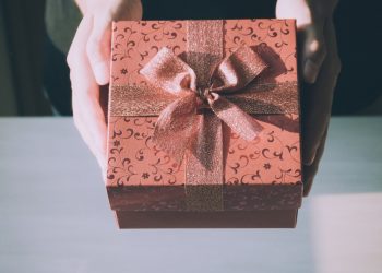 You to Gift İncelemesi