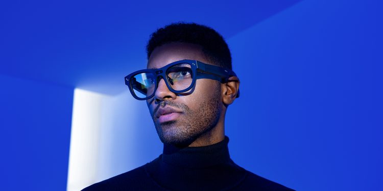 TCL RayNeo X2 Artırılmış Gerçeklik Gözlükleri Tanıtıldı