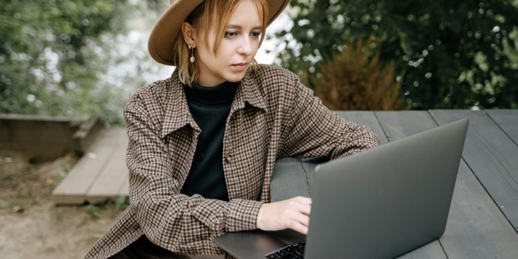 Adobe Yükleyici Başlatılamadı Hatası Nasıl Düzeltilir?