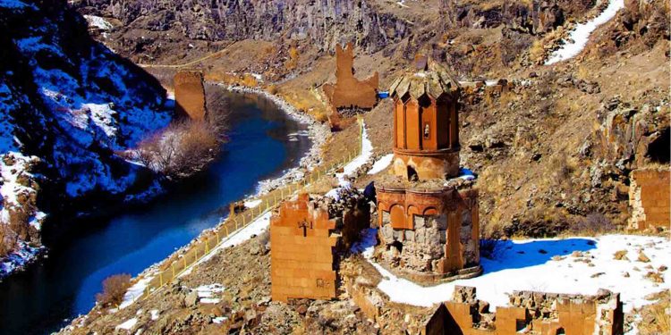 Hangi Mevsimde Kars’a Gidilir?