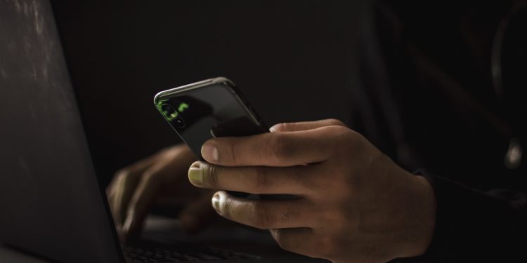 Zararlı Yazılım İçeren Mobil Uygulamalar