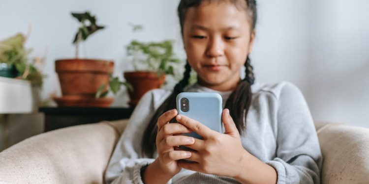 Snapchat Çocuk Kullanıcıların Hesabını Kapatıyor