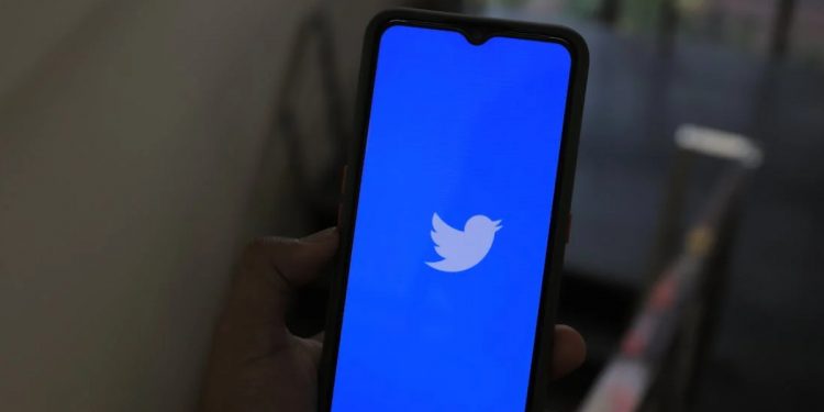 Twitter'da Gündem Görünmüyor, Çözümü Nedir?