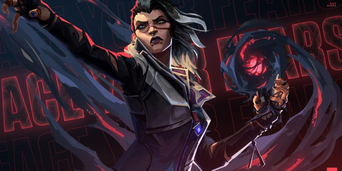 Valorant Silahı Sol Ele Alma