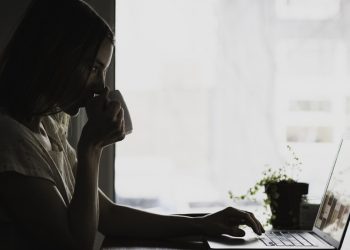 Yourphone.exe Nedir? Virüs mü?