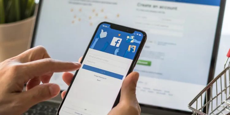 Facebook Uygulaması ve Avantajları