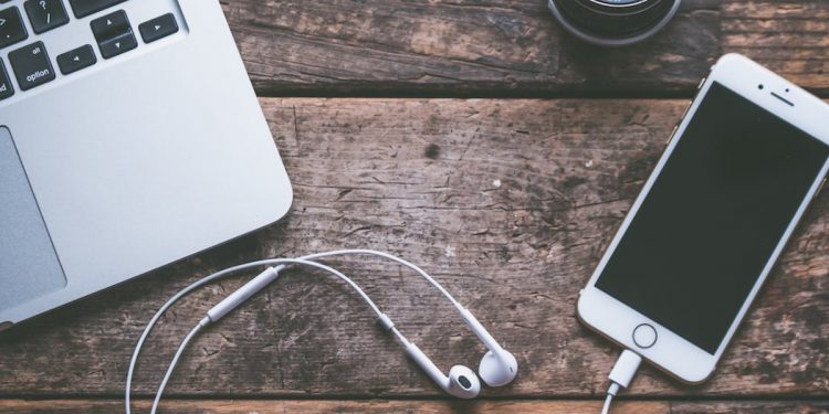 iPhone ekran kararması