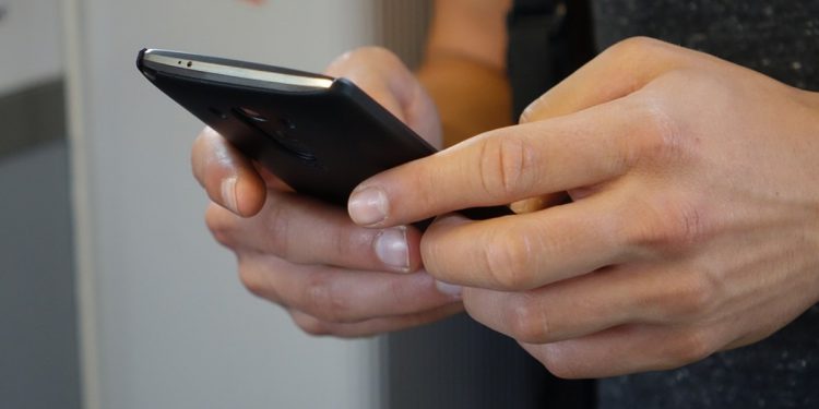 WhatsApp Medya Geri Yükleniyor Takıldı