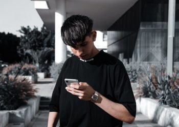 WhatsApp sesli mesaj okuma