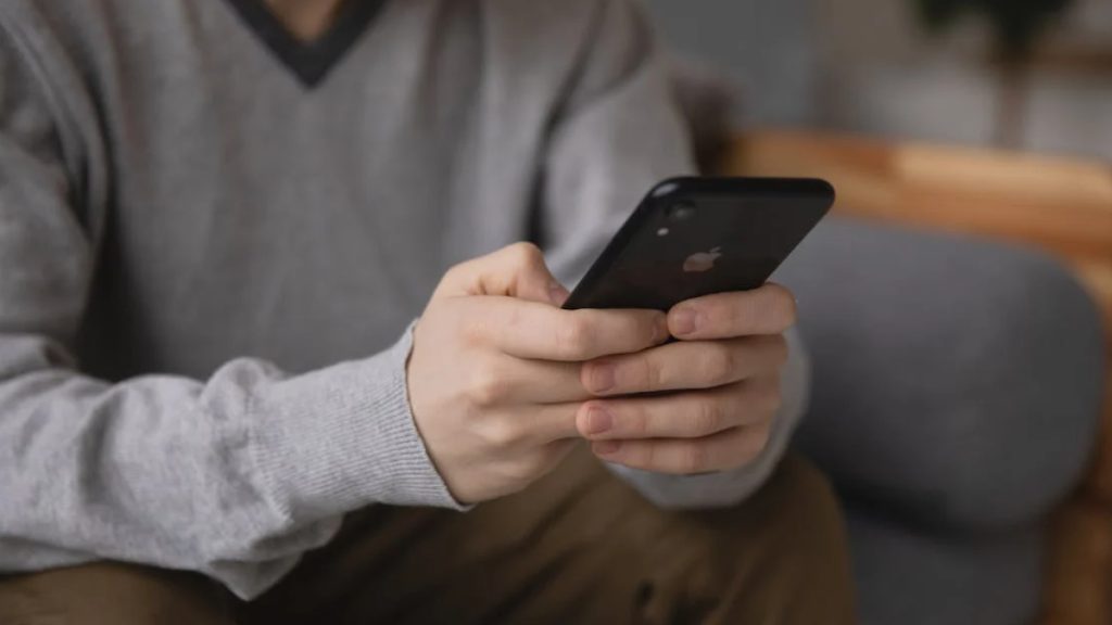 iPhone Bazı Kişiler Silinemedi Sorunu ve Çözümü