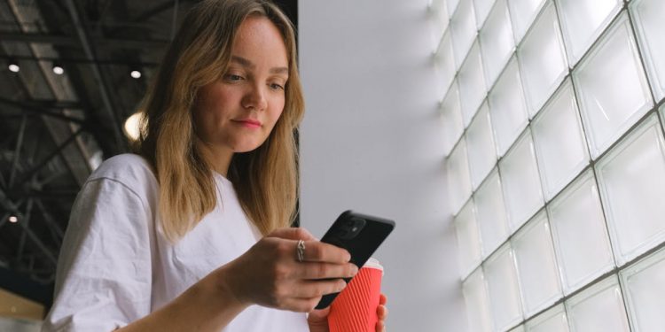 Telefonda sürekli reklam çıkıyor