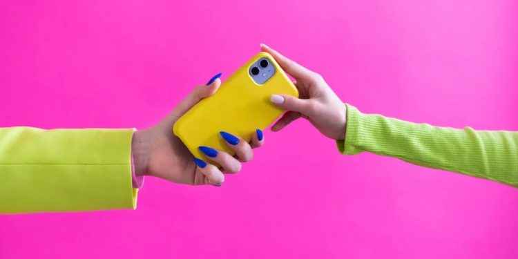 TikTok CEO'su, Lemon8 İçin Kolları Sıvadı