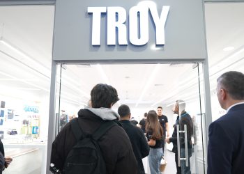 Troy, Apple Premium Partner Mağazası Açtı