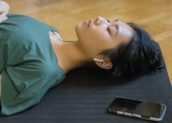 Bluetooth Kulaklık Ses Az Çıkıyor, Nasıl Çözülür?