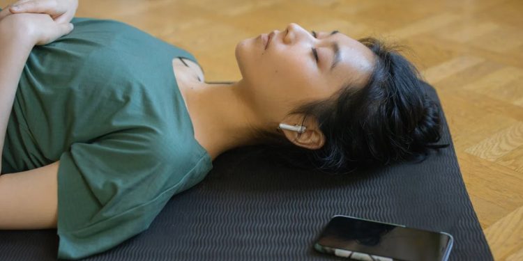 Bluetooth Kulaklık Ses Az Çıkıyor, Nasıl Çözülür?