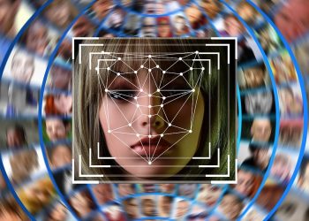 LinkedIn Sahte Fotoğraf Tespit Etme Aracı Geliştirdi