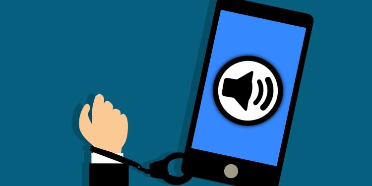 Yapay Zeka Ses Klonlama Dolandırıcılık İçin Kullanılıyor