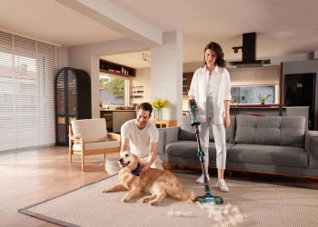 Fakir Bolt X Plus Aqua 8472 Dikey Şarjlı Kablosuz Süpürge Temizlikte Fark Yaratıyor