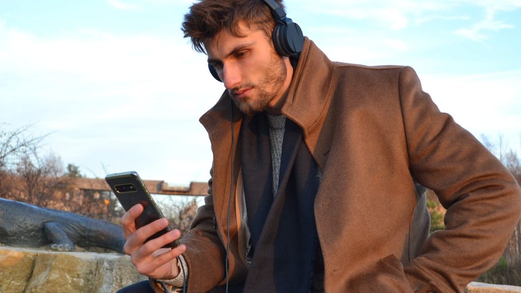 İsmi Bilinmeyen Şarkıyı Bulma Nasıl Yapılır?