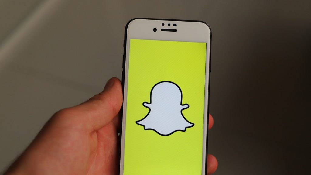 Snapchat Yabancılarla Konuşmayı Zorlaştırıyor