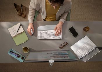 Logitech Wave Keys Klavyesinin Detayları