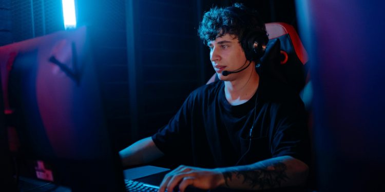 Point Blank oyundan atıyor