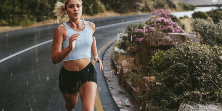 yağmura dayanıklı en iyi kulaklıklar