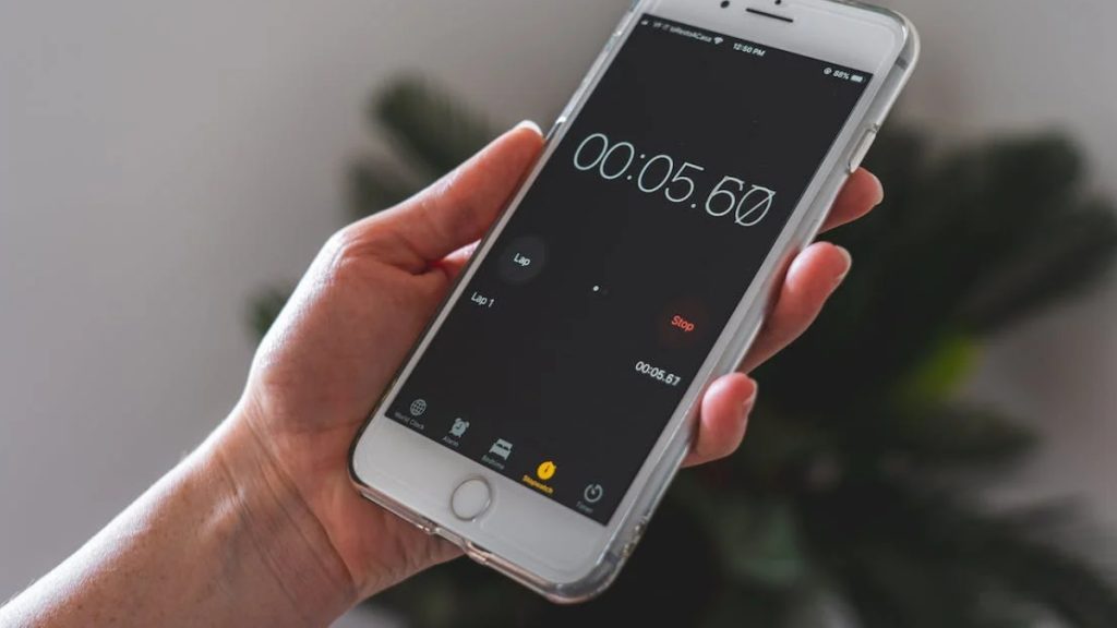 iOS 17'de iPhone Alarmı Çalmamaya Başladı