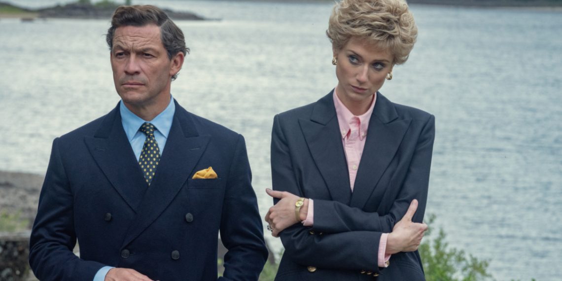 The Crown Gerçek mi?