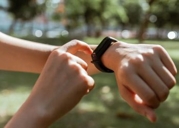 Uyku Takibi İçin En İyi Akıllı Saatler