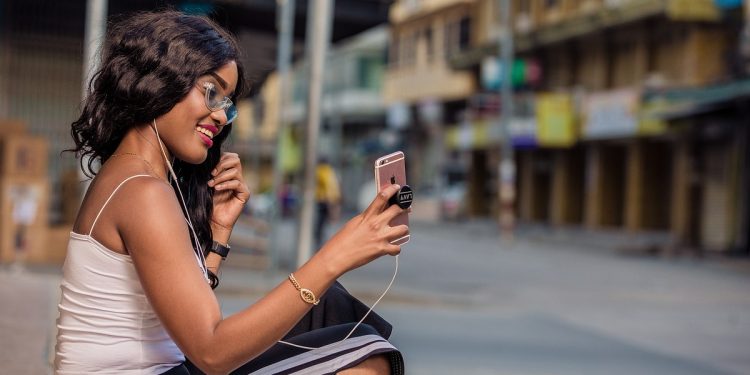 Galerideki Fotoğrafa Müzik Ekleme Nasıl Yapılır?