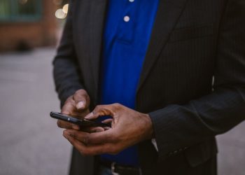 WhatsApp Beyaz Ekran Sorunu ve Çözümü