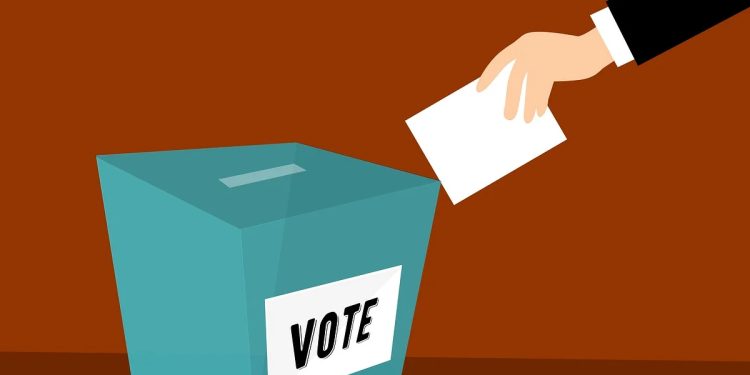 Midjourney, Trump ve Biden Görsellerini Yasaklayabilir