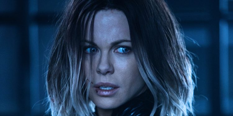 Karanlıklar Ülkesi İzleme Sırası Nedir?