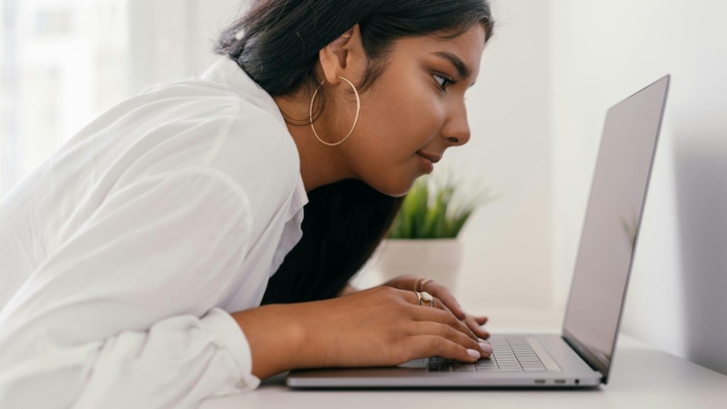 Bilgisayar Kapatılıyor Ekranında Kalıyor, Çözümü Nedir?