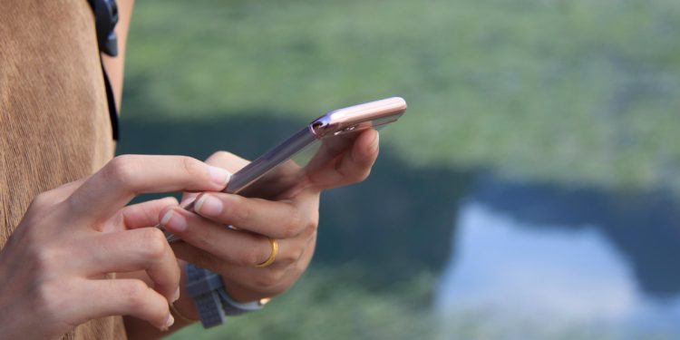 Rehberde Olmayan Kişiyi WhatsApp'tan Silme (Rehber)