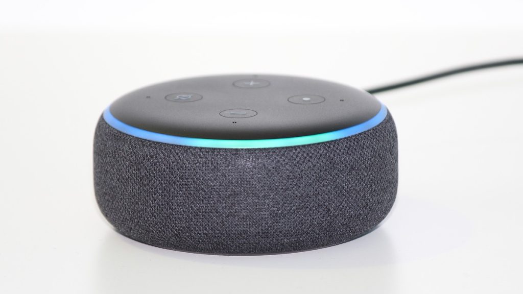 Amazon'un Sesli Asistanı Alexa Ücretli Oluyor!