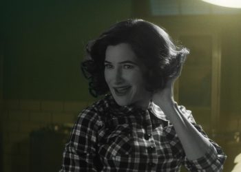 Agatha All Along fragmanı