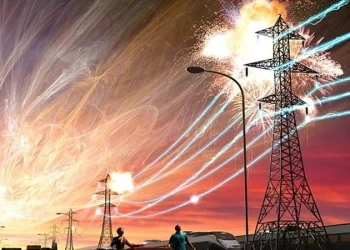 Güneş Fırtınası İnterneti Felç Edebilir: Uzmanlar Uyarıyor