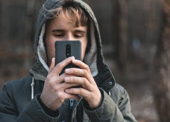 Telefondan Silinen Uygulamaları Görme ve Geri Getirme