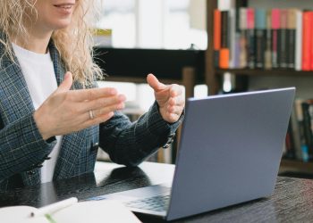 Zoom Artık 1 Milyon Katılımcıyı Destekliyor