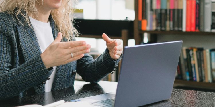 Zoom Artık 1 Milyon Katılımcıyı Destekliyor