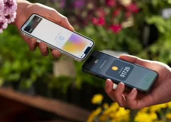 Apple, iOS 18.1’de NFC’yi Üçüncü Taraf Geliştiricilere Açıyor