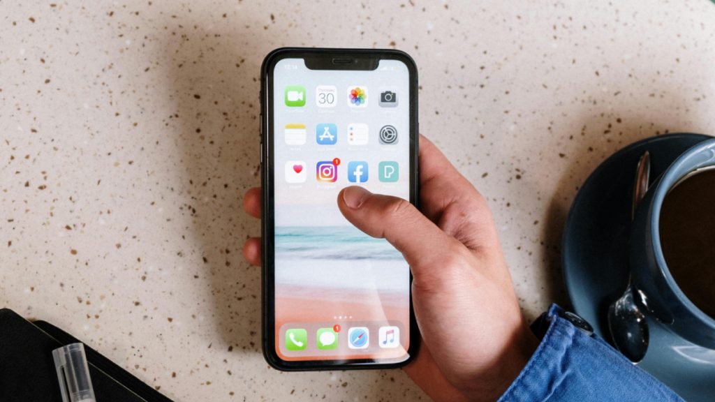 iPhone Uygulamaya Girmeden Bildirim Gelmiyor, Çözümü Nedir?