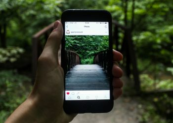 Instagram Yeni Profil Düzenini Test Ediyor