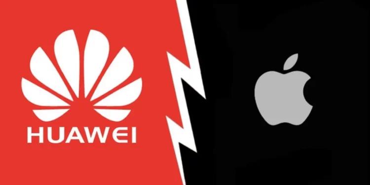 Huawei’nin Katlanan Telefonu Mate XT, Apple iPhone 16’ya Rakip Oluyor