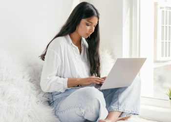 Macbook Klavye Çalışmıyor, Çözümü Nedir?