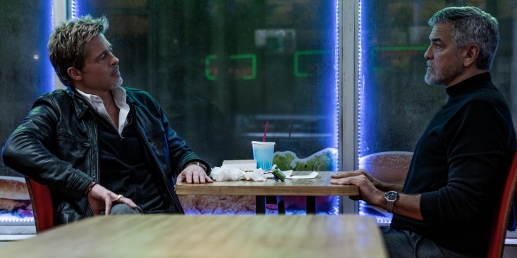 Apple Sinema Salonlarından Çekiliyor