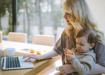 Eve Dönüş: Her Bütçeye Uygun Teknolojik Ürünler